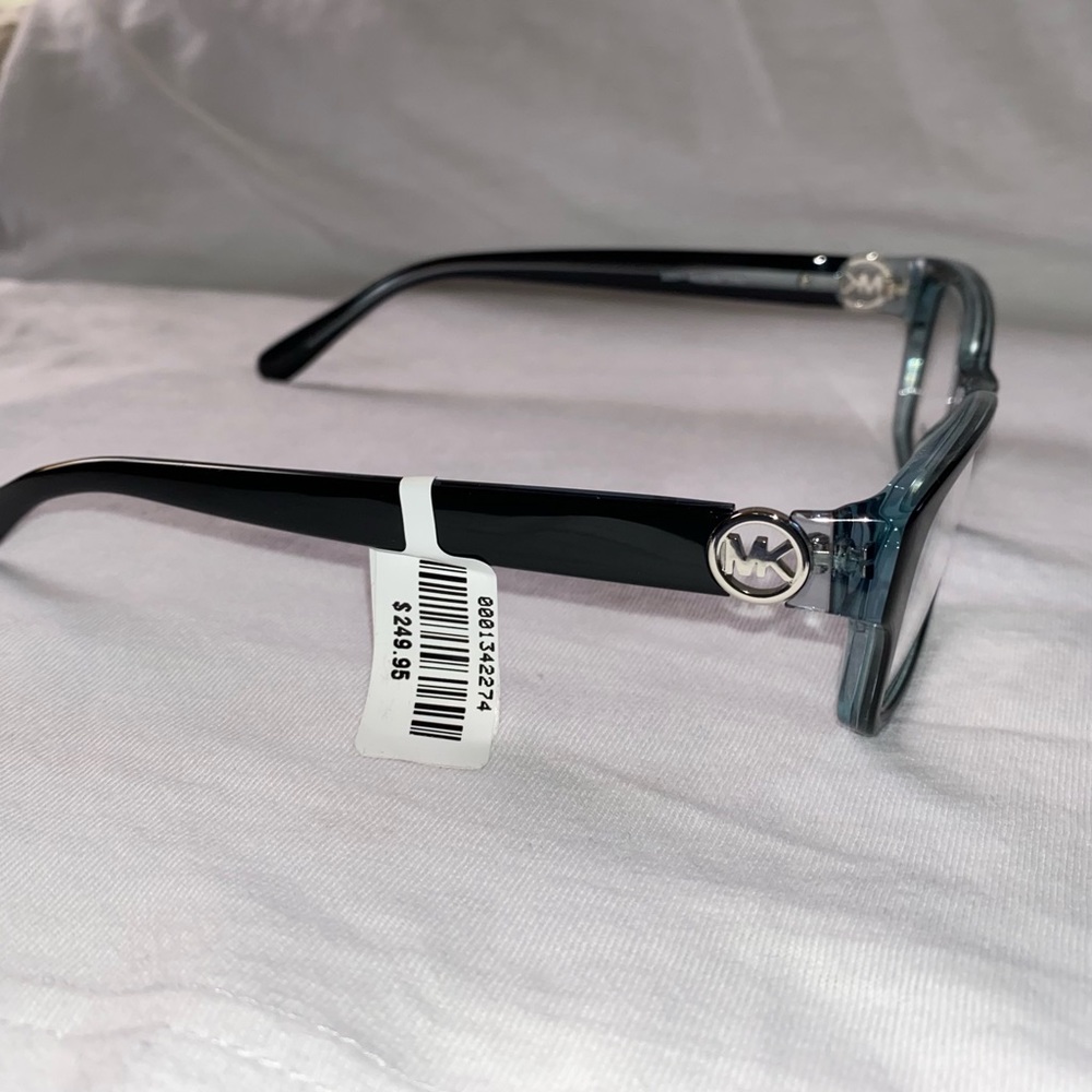 New Michael Kor’s MK 8001 (3001) Women’s Eyeglass Frame In Black - Picture 6 of 7